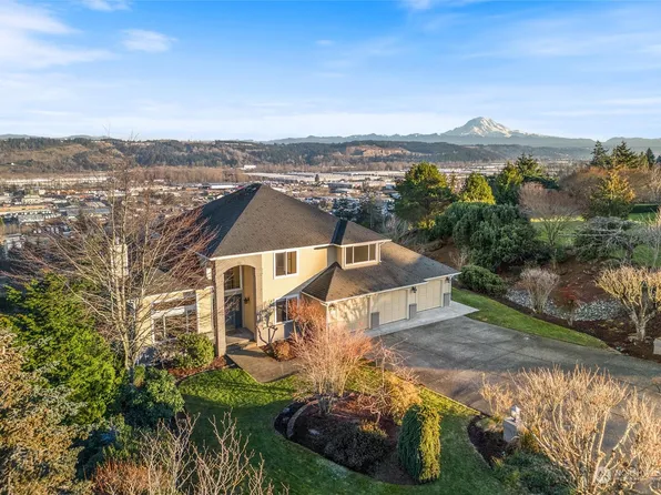 819 125th Avenue Ct E, Edgewood, WA 98372