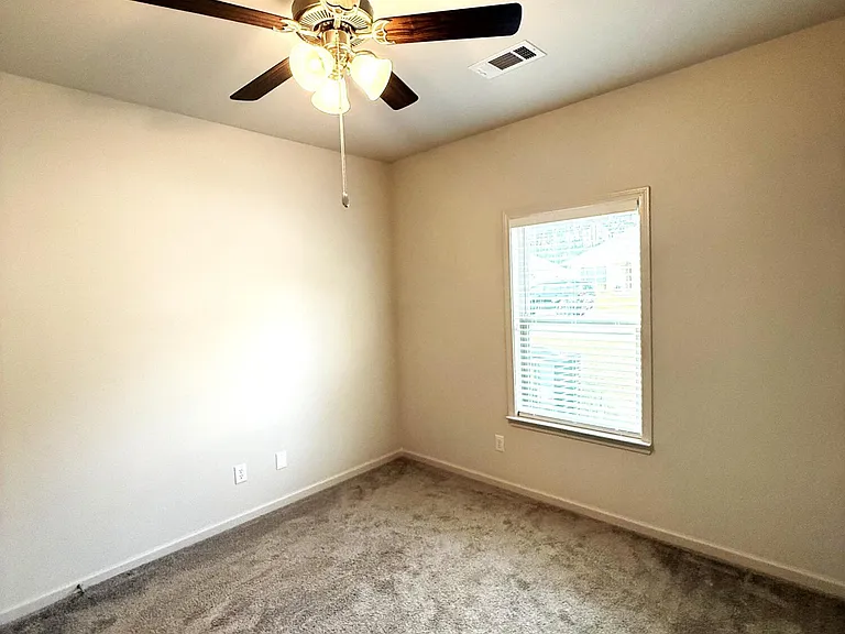 453 Piney Dr — Photo 29
