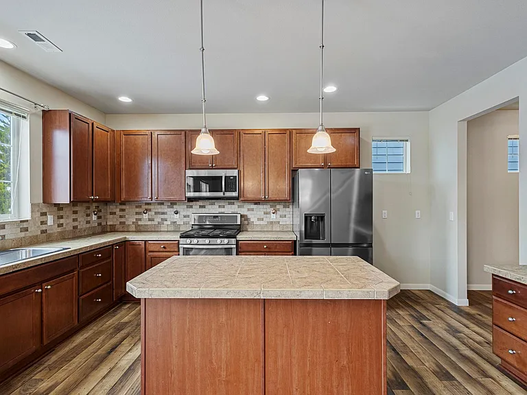 5463 Razor Peak Dr — Photo 8
