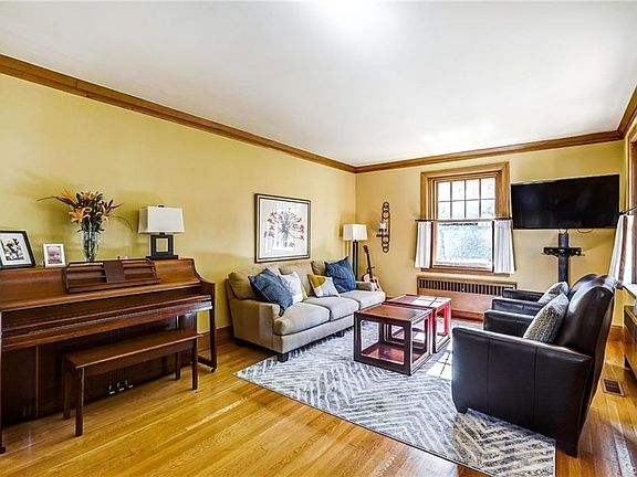 2nd image of 4118 Kensington Ave