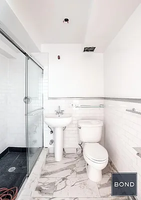 Rented by Bond New York | media 18