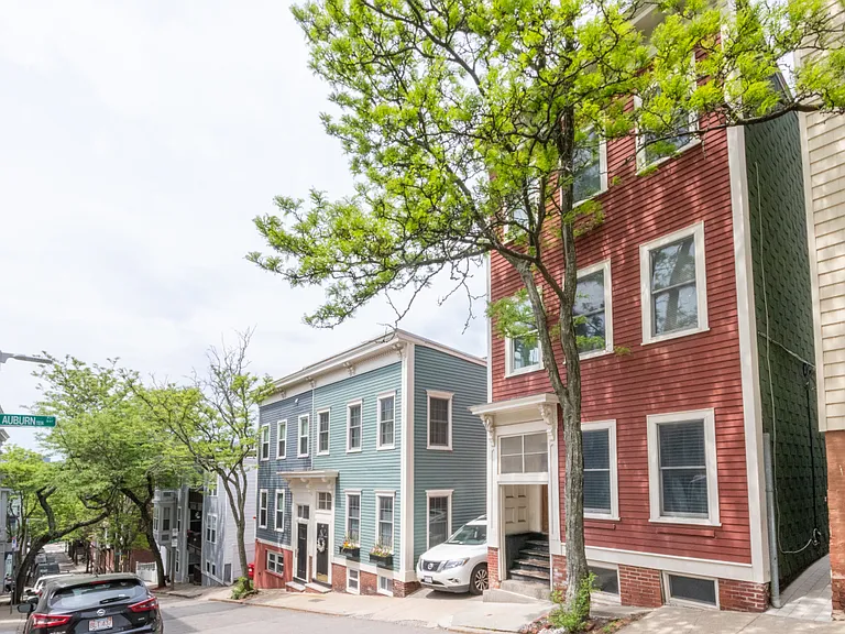 42 Auburn St #1 — Photo 8