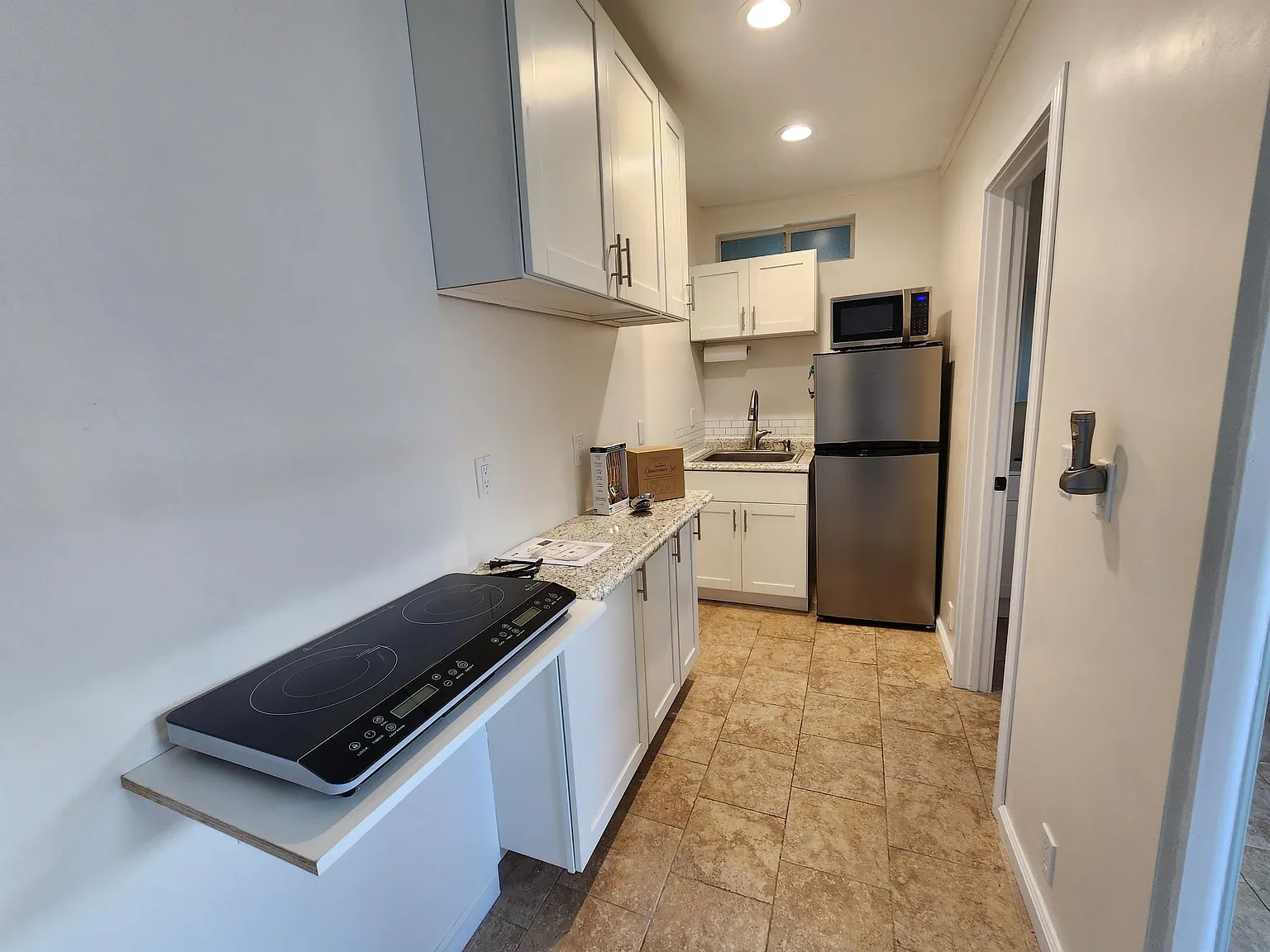 339 Moi Place - D — Photo 3