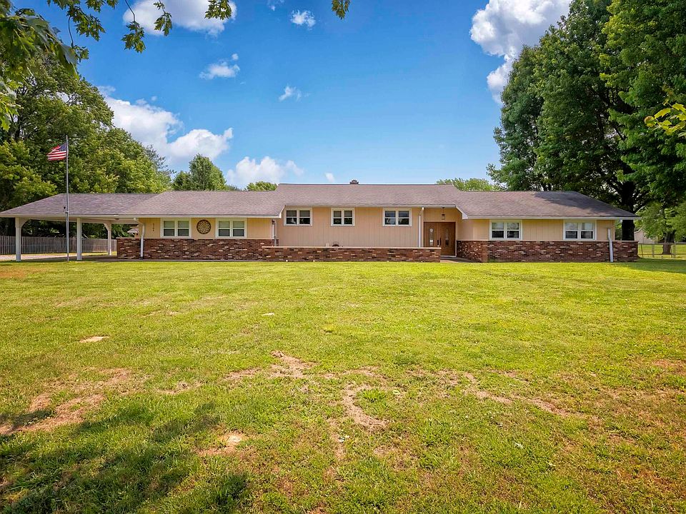 9784 Highway 127, Murphysboro, IL 62966 | Zillow