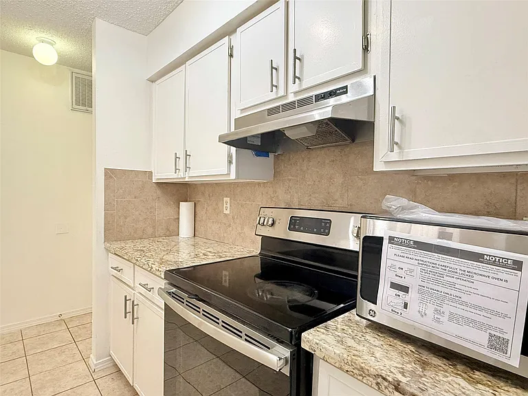 6701 Sands Point Dr #36 — Photo 10