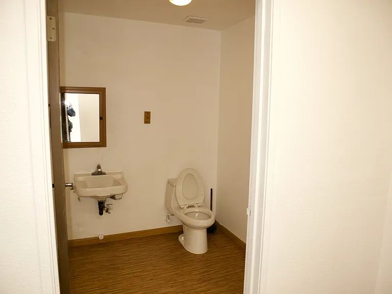 3732 W Century Blvd #10 — Photo 15