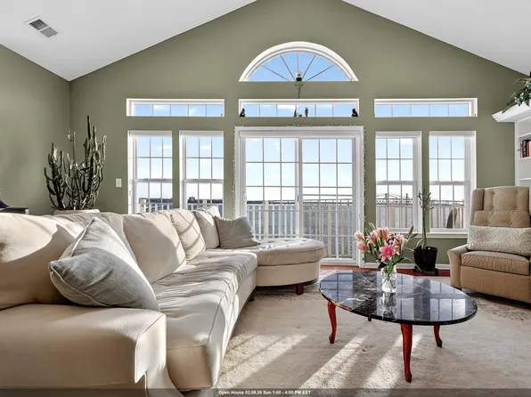 60 Tottenham Court image 1 of 39