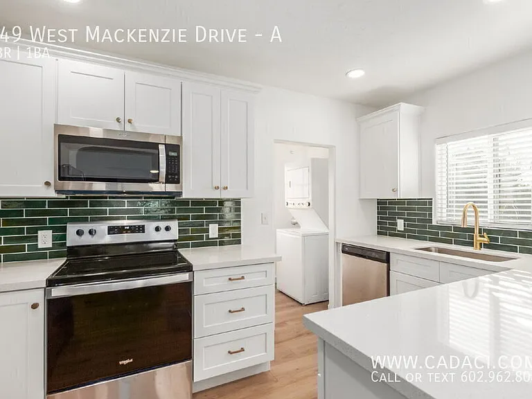 749 W Mackenzie Dr #A — Photo 16