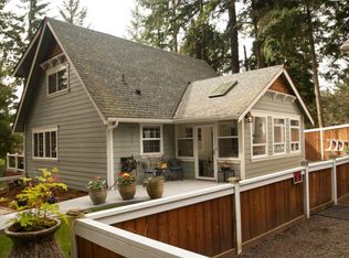 130 NE Matthew Dr, Belfair, WA 98528