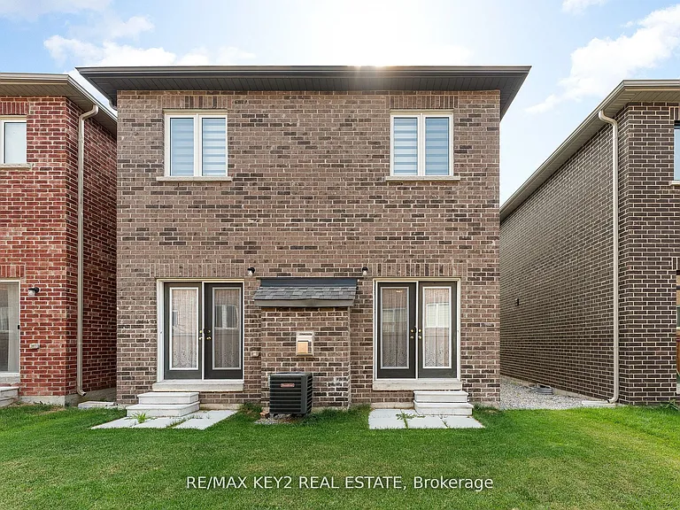 175 Hartney Dr — Photo 37