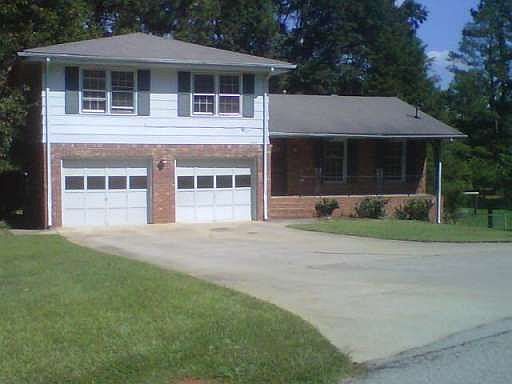 1st image of 1064 Duke Dr SE