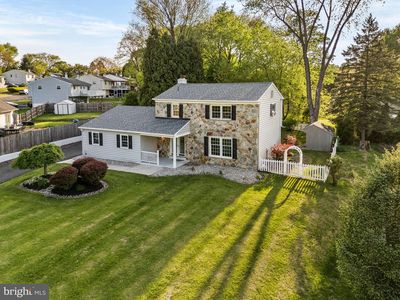 698 Burdett Dr, Upper Chichester, PA, 19014