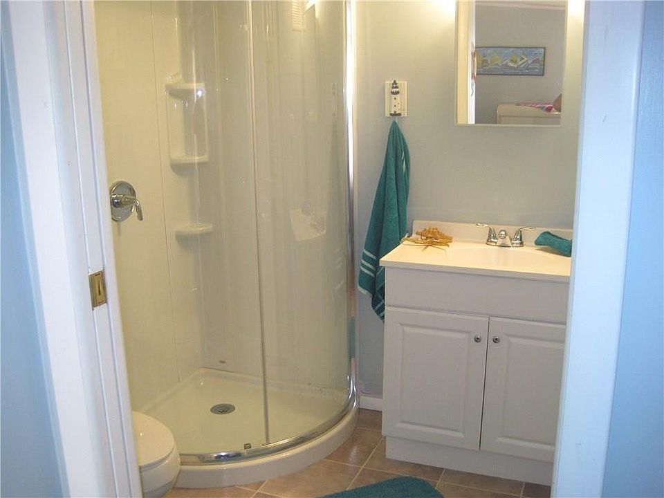 2nd image of 266 Nettles Blvd