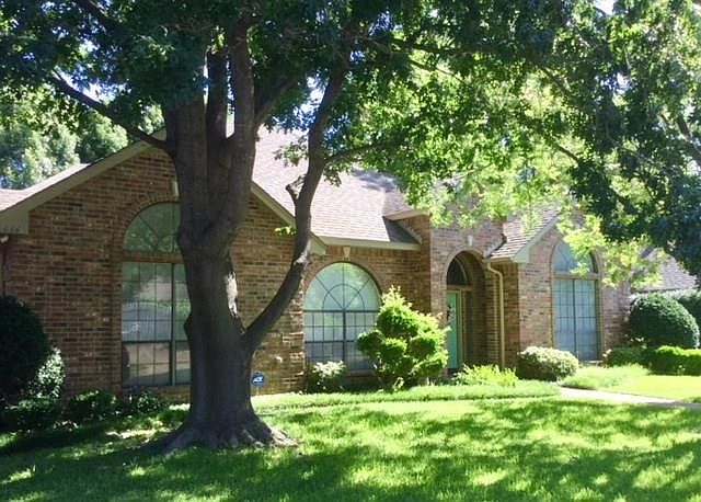 1st image of 6616 Castle Creek Dr