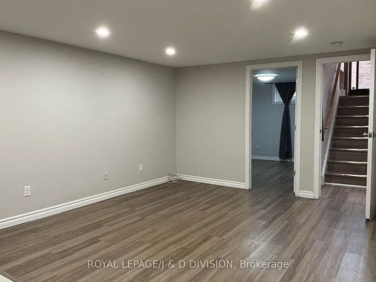 778 Upper Wellington St #LOWER — Photo 7