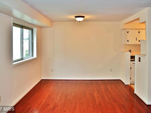 3rd image of 3355 University Blvd W APT 107