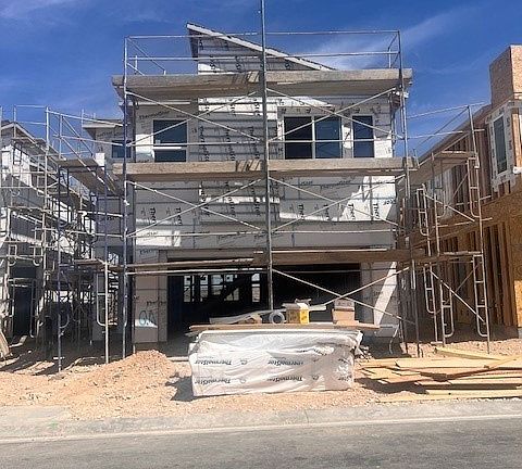 2nd image of 10004 River Corral St