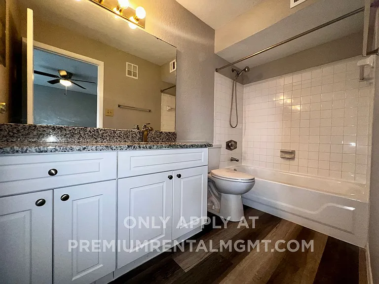 4355 Perkinshire Ln #M-104 — Photo 12