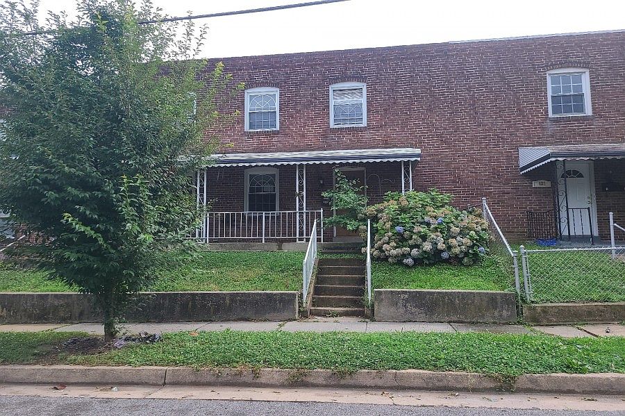 1st image of 623 Arsan Ave