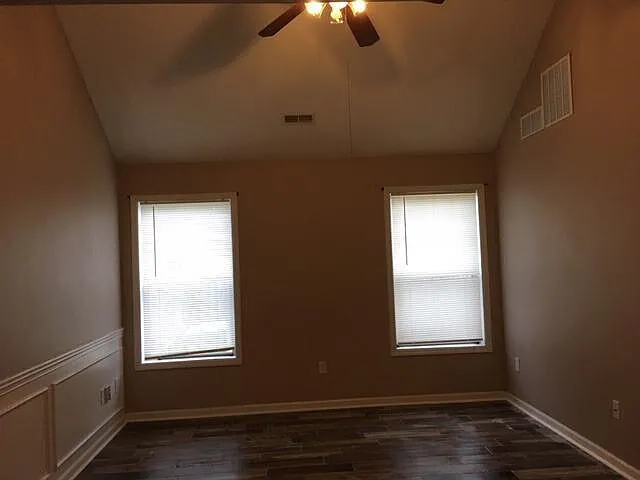 3189 Sweet Clover Ln — Photo 16