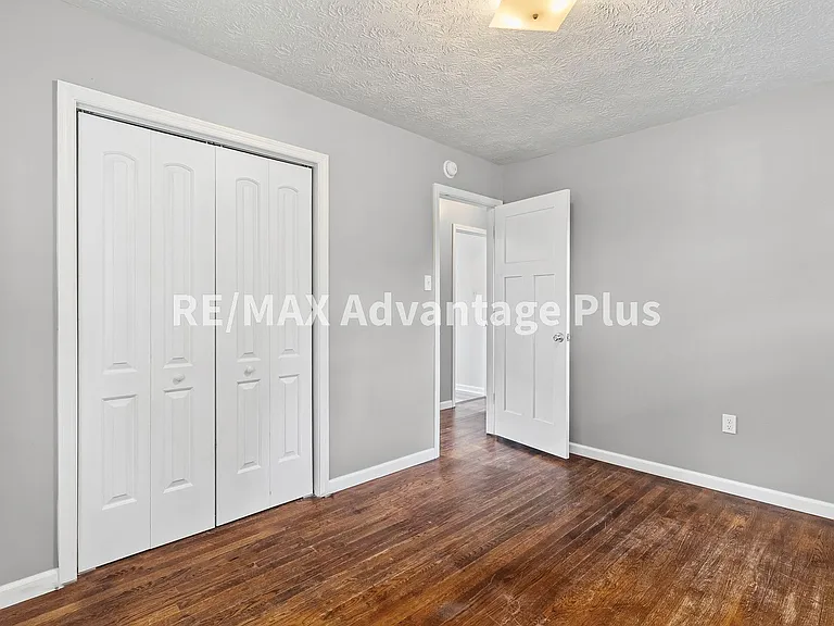 200 Gross St — Photo 24