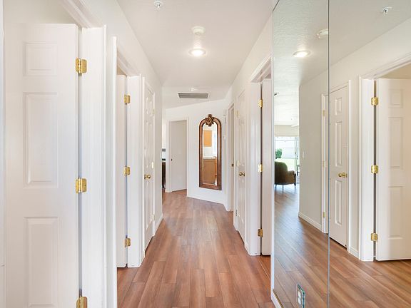 4th image of 1845 W Canyon View Dr APT 901
