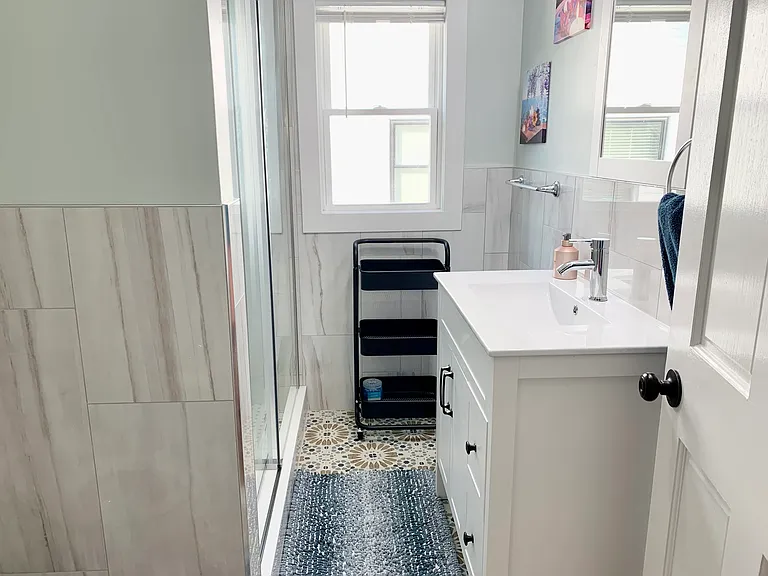 9 Francis Pl — Photo 3