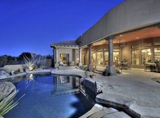 8300 E Dixileta Dr #201, Scottsdale, AZ 85262