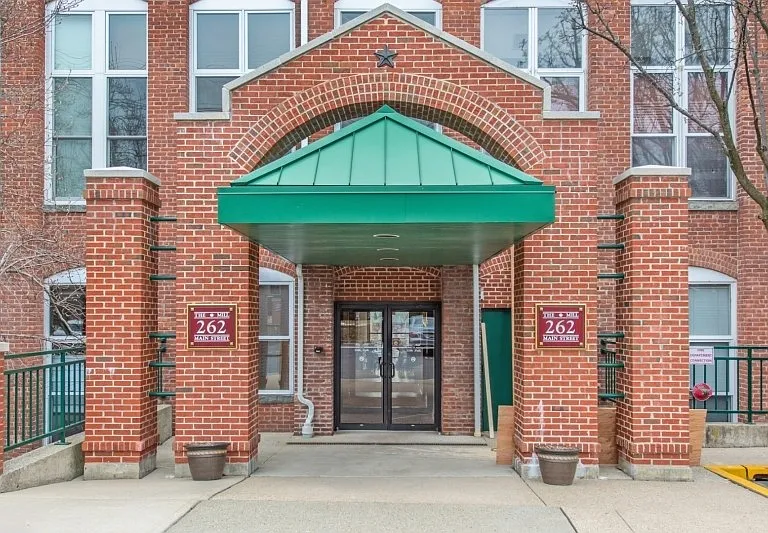 262 Main St #203 — Photo 24