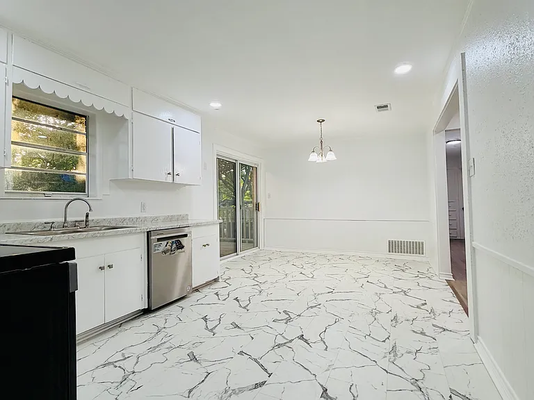 923 California St — Photo 7
