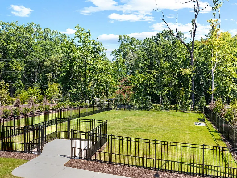 Rosemary Glen — Photo 8