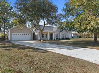 366 Chadwick Acres Rd, Sneads Ferry, NC 28460