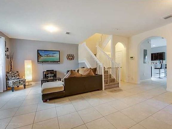 2nd image of 15057 SW 115th Ter #15057