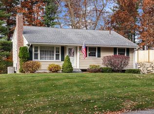 26 Edge St, Ipswich, MA 01938