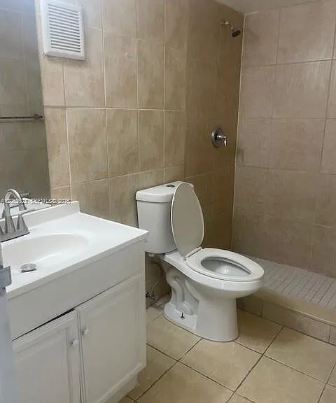 1752 NW 55th Ave #203 — Photo 12