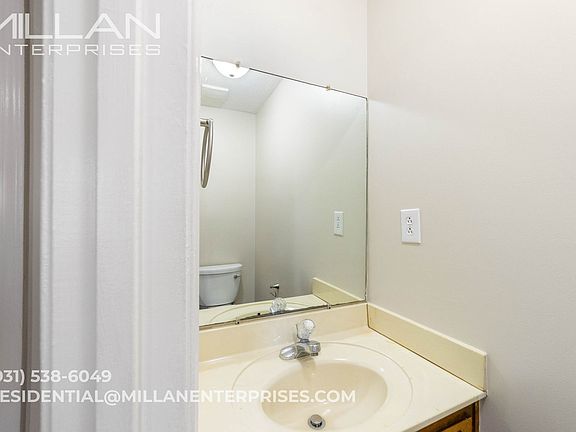 5th image of 510 Hietts Ln APT B