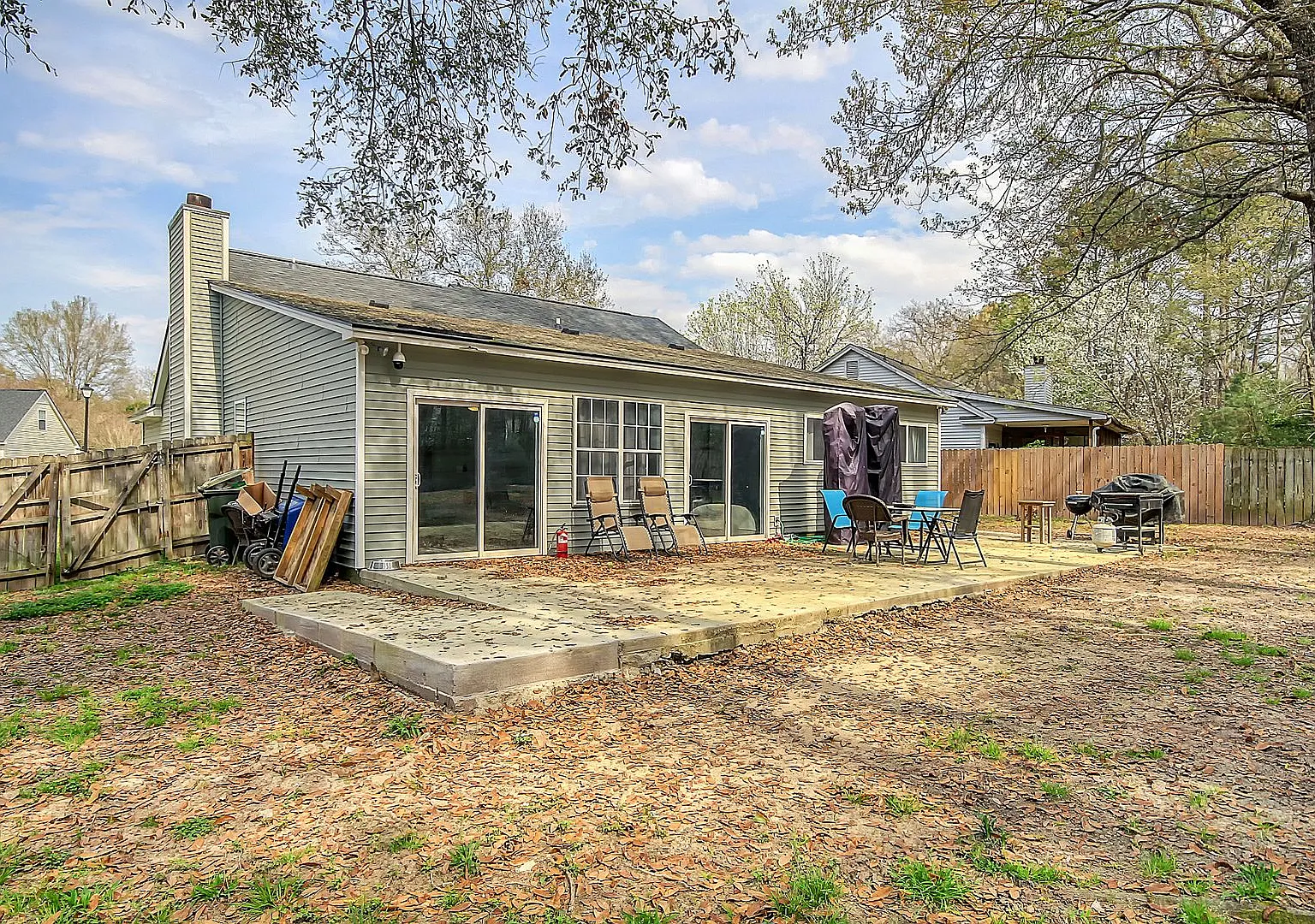 Pet Friendly, Beautiful home. — Photo 2