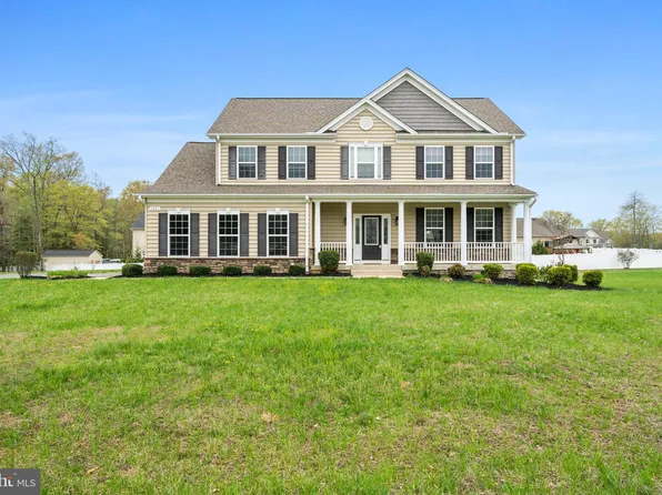 6885 S Zelkova Ct, La Plata, MD 20646