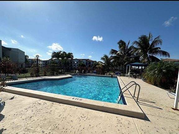 3rd image of 9423 Fontainebleau Blvd APT 113
