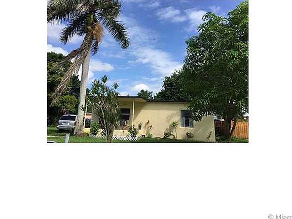 2nd image of 14955 Leisure Dr