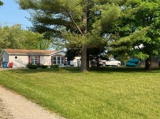 228 40th St, Allegan, MI 49010