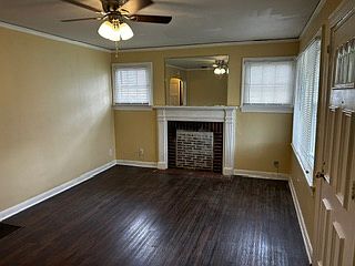 4th image of 1019 Cherry Dr