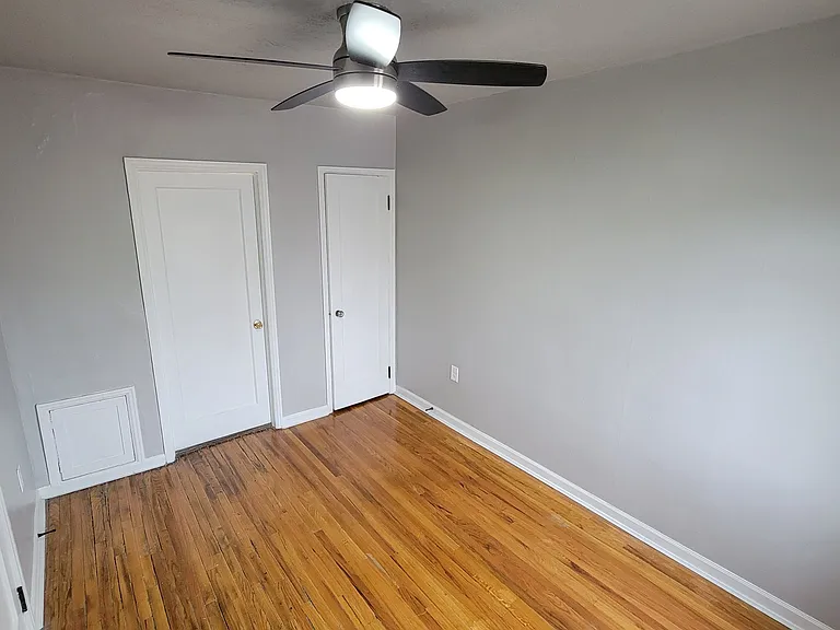Graylyn Apartments — Photo 21