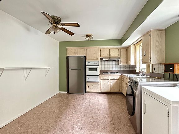 2nd image of 314 Caswell Ave #1F
