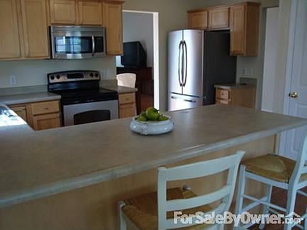 Kitchen Bar
						:
						New Appliances