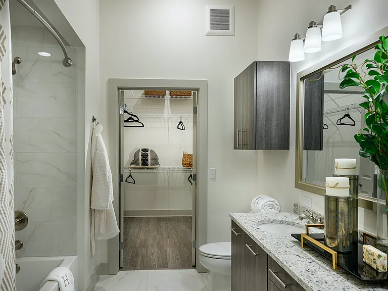 Walk-in Closets