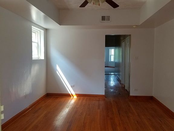 4th image of 1523 E 71st Pl