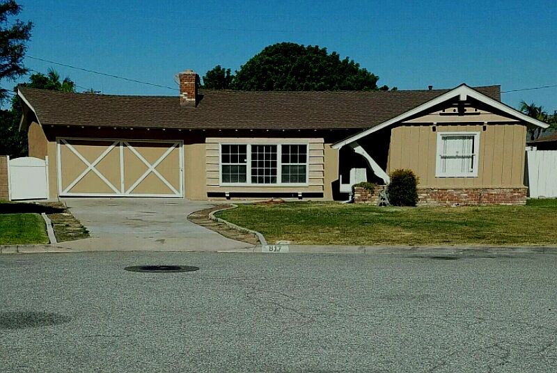 1st image of 817 S Avington Ave
