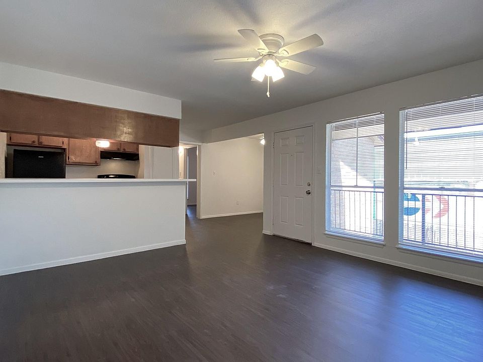 1st image of 407 Gladstell St #87