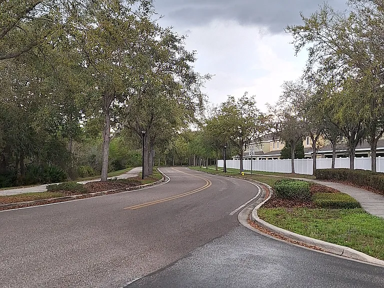8508 Gablebend Way — Photo 3